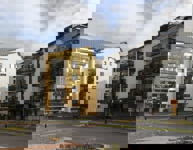 Kalliolähteentie 8 Min